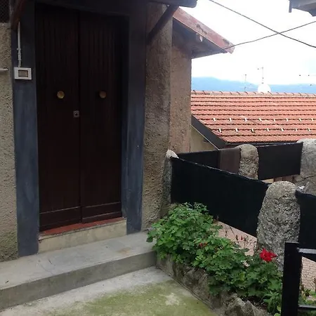 別荘 Casa Nathalie ブレーヴィオ